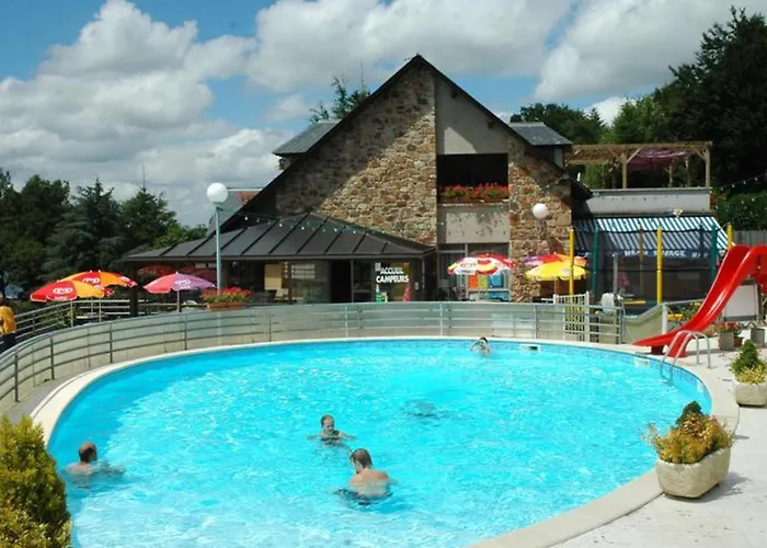 Au Bord Du Avec Terrasse, Ideal Pour 5 Personnes - Api-1-52-726 * Salles-Curan